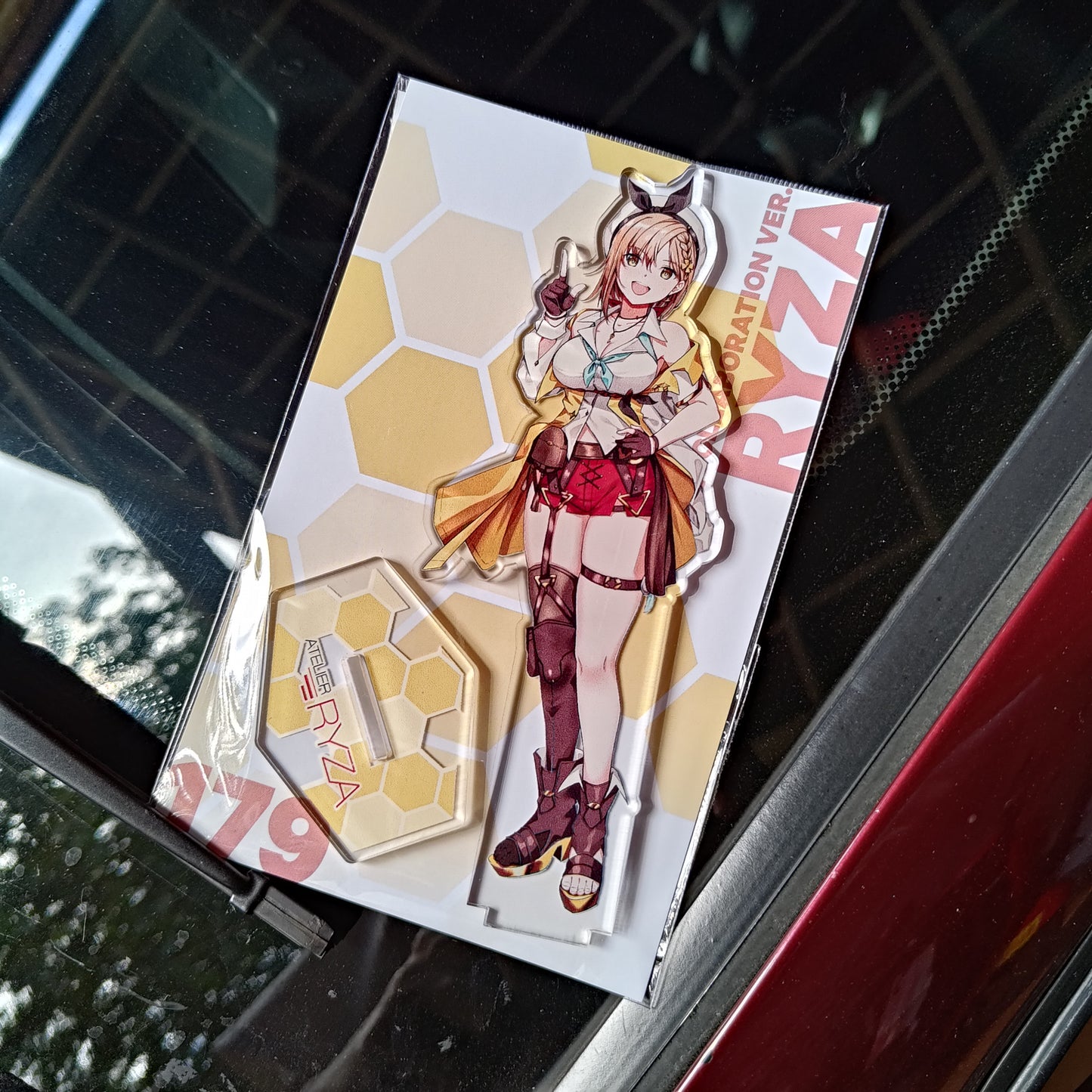 Ryza (Azur Lane Ver.) - Acrylic Standee